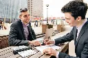 es50_business-men-outdoor-meeting.webp
