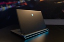 Laptop DELL Alienware M17 AMD Ryzen 9-6900HX 16GB 1TB SSD VIDEO-RX6850M 12GB 17,3" FHD
