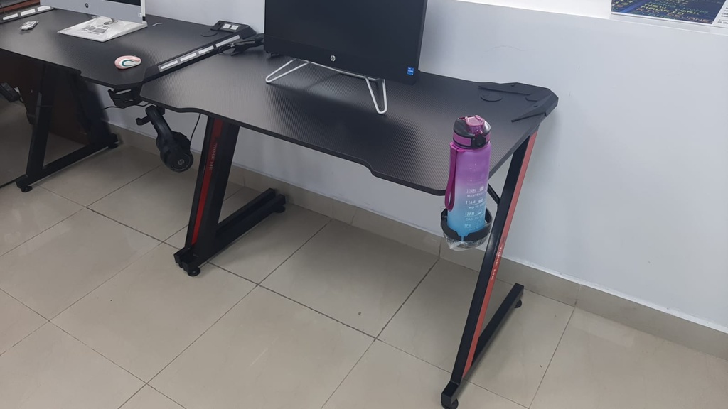 Mesa Gaming MARVO STRIKE ME DK-02 SOPORTE HEADSET Y VASO
