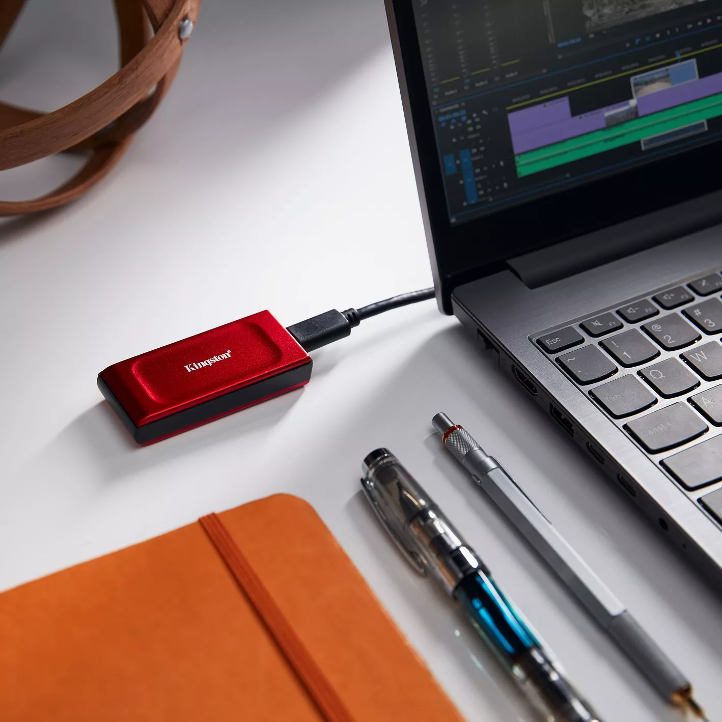 Disco KINGSTON XS1000 SSD Externo 1TB USB rojo